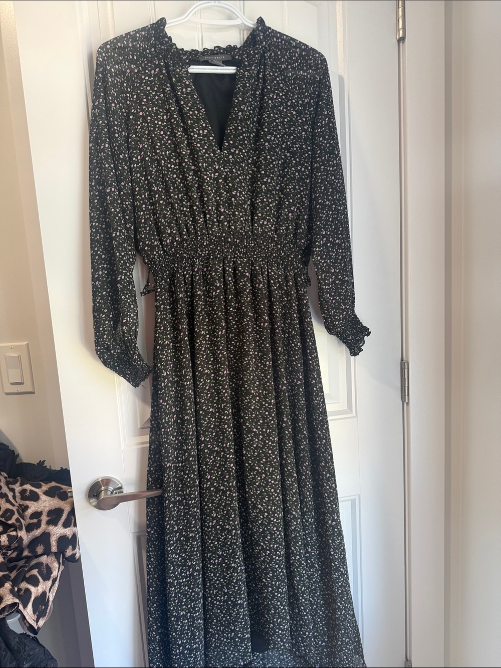 Suzy Shier Black Floral Maxi Dress